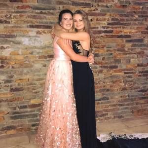 Meet your Posher, Tanith